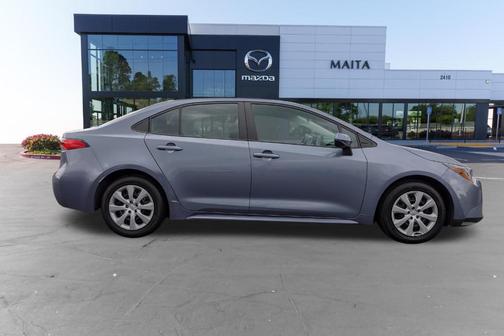 CELESTITE 2022 Toyota Corolla LE