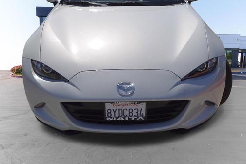 Ceramic Metallic 2018 Mazda MX-5 Miata Grand Touring