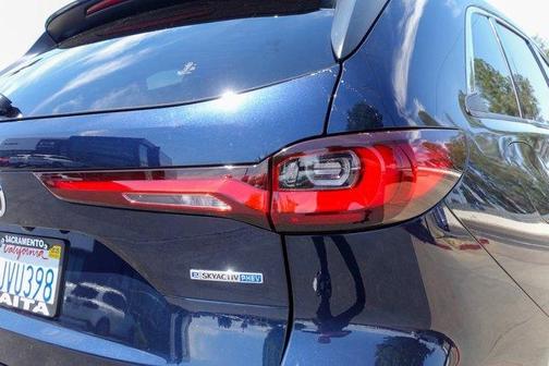 2024 Mazda CX-90 PHEV Premium