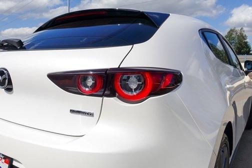 2025 Mazda Mazda3 FWD w/Preferred Package