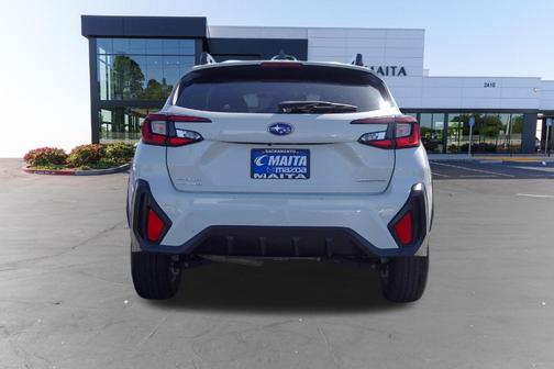 Crystal White Pearl 2025 Subaru Crosstrek Premium