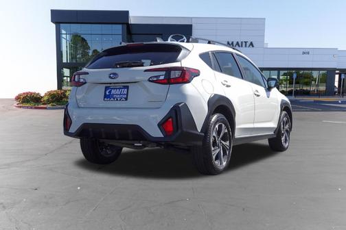 Crystal White Pearl 2025 Subaru Crosstrek Premium