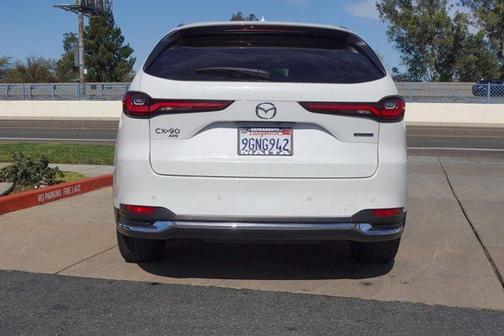 2024 Mazda CX-90 Premium Plus