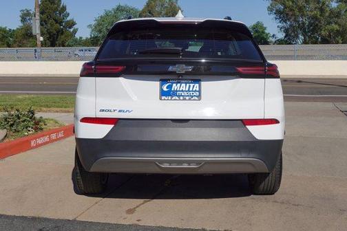 Summit White 2023 Chevrolet Bolt EUV LT