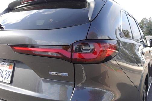 2024 Mazda CX-90 PHEV Premium Plus