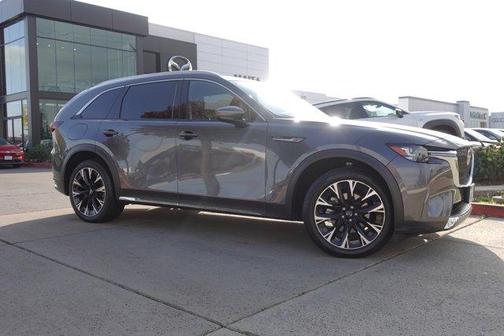 2024 Mazda CX-90 PHEV Premium Plus