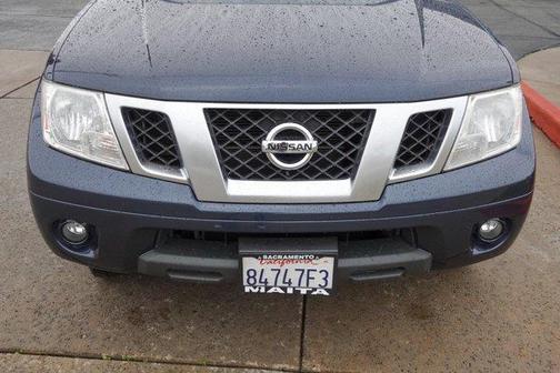 2021 Nissan Frontier SV