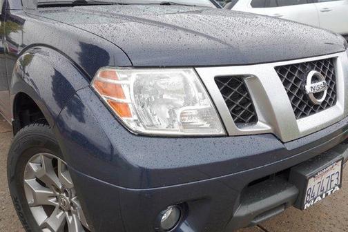 2021 Nissan Frontier SV