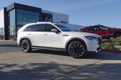 2024 Mazda CX-90 PHEV Premium Plus