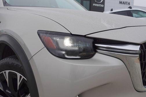 2024 Mazda CX-90 PHEV Premium Plus