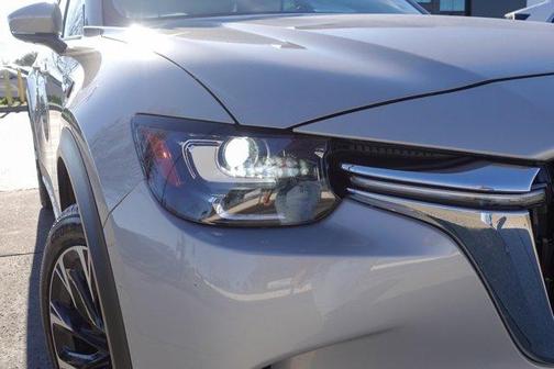 2024 Mazda CX-90 PHEV Premium Plus