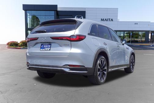 Sonic Silver Metallic 2024 Mazda CX-90 Premium Plus