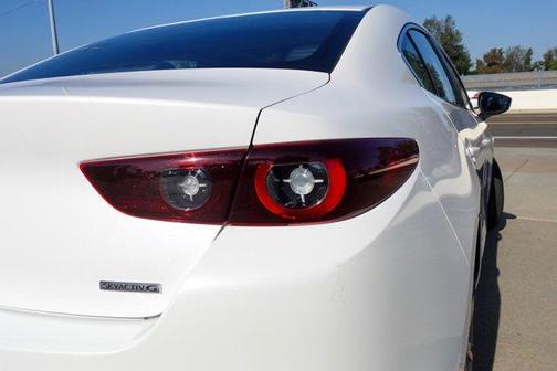 2025 Mazda Mazda3 FWD w/Preferred Package