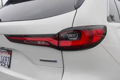 2024 Mazda CX-90 PHEV Premium Plus