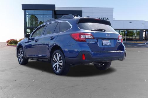 Abyss Blue Pearl 2019 Subaru Outback 2.5i Limited