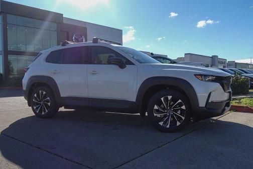 2026 Mazda CX-50 Premium Plus