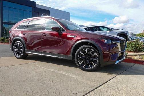 2024 Mazda CX-90 PHEV Premium
