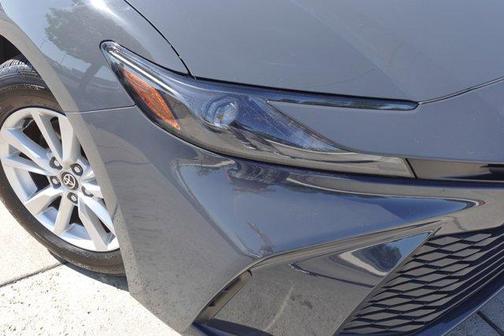 UNDERGROUND 2025 Toyota Camry LE