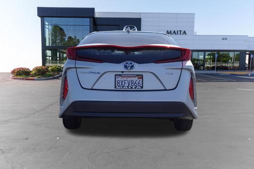 Classic Silver Metallic 2022 Toyota Prius Prime XLE