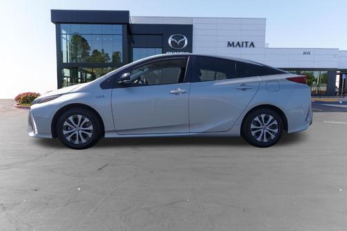 Classic Silver Metallic 2022 Toyota Prius Prime XLE