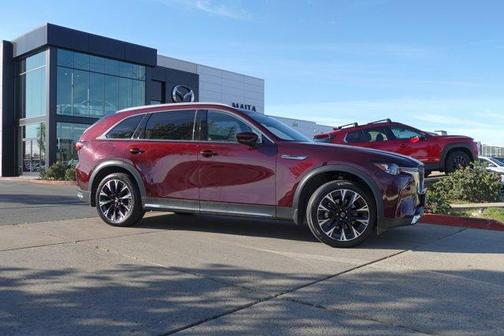 2024 Mazda CX-90 PHEV Premium Plus