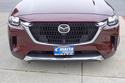 2024 Mazda CX-90 PHEV Premium Plus