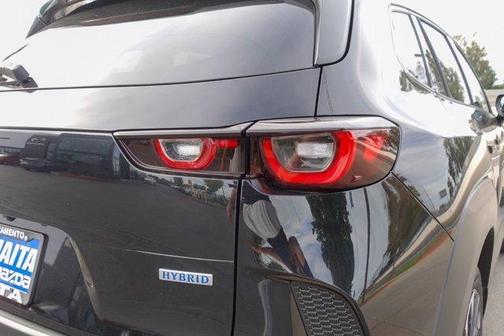 2026 Mazda CX-50 Premium Plus