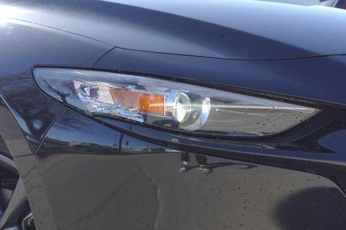 2024 Mazda Mazda3 FWD w/Preferred Package