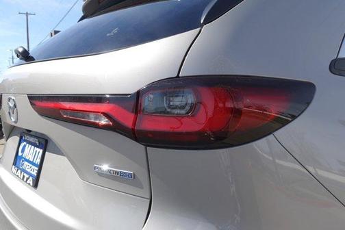 2024 Mazda CX-90 PHEV Premium Plus