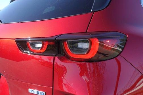 2026 Mazda CX-50 Premium Plus