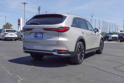 Platinum Quartz Metallic 2024 Mazda CX-90 PHEV Premium