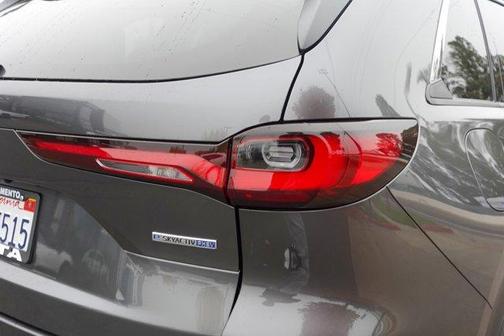 2024 Mazda CX-90 PHEV Premium Plus