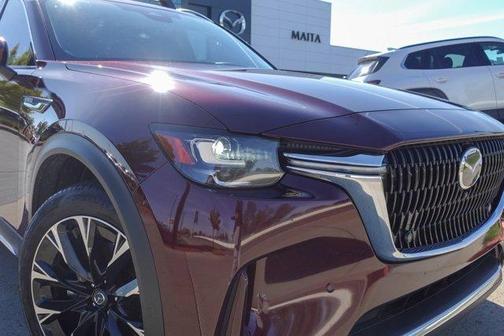 2024 Mazda CX-90 PHEV Premium Plus