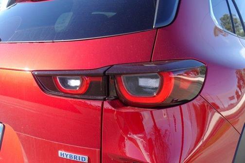 2026 Mazda CX-50 Premium Plus