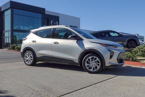 Silver Flare Metallic 2023 Chevrolet Bolt EUV LT