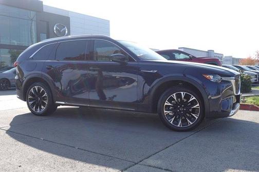 2024 Mazda CX-90 PHEV Premium Plus