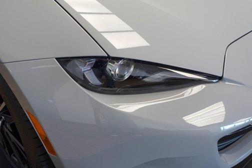 2026 Mazda MX-5 Miata GRAND TOURING