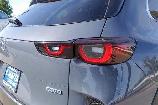 2026 Mazda CX-50 Premium