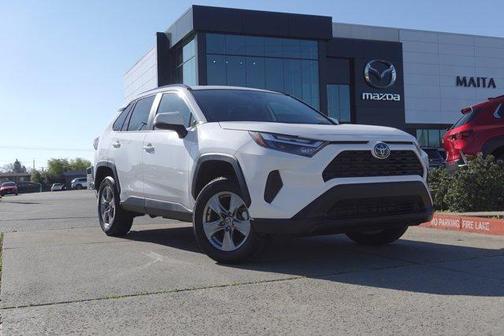 2025 Toyota RAV4 Hybrid XLE