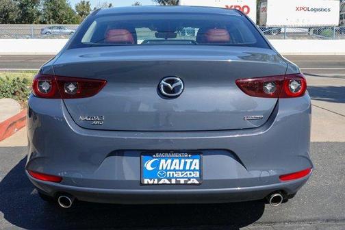 2024 Mazda Mazda3 Carbon Edition