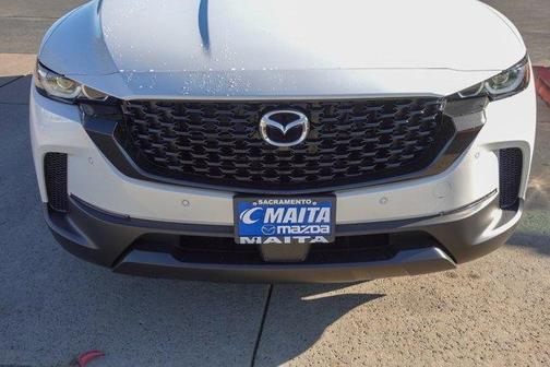 2026 Mazda CX-50 Premium Plus