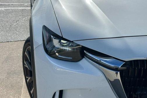 2024 Mazda CX-90 PHEV Premium Plus