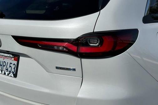 2024 Mazda CX-90 PHEV Premium Plus