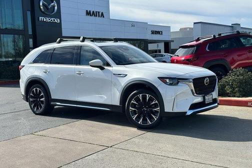 2024 Mazda CX-90 PHEV Premium Plus