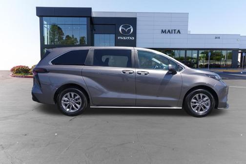 Predawn Gray Mica 2024 Toyota Sienna LE