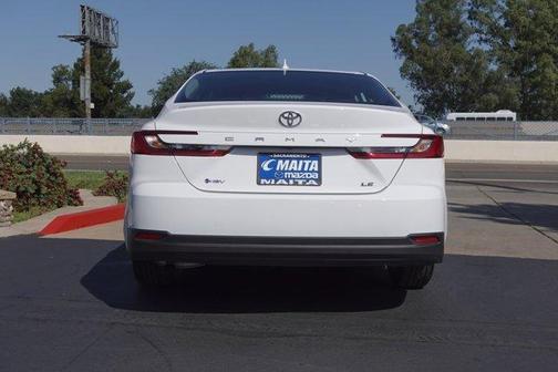 Ice 2026 Toyota Camry LE