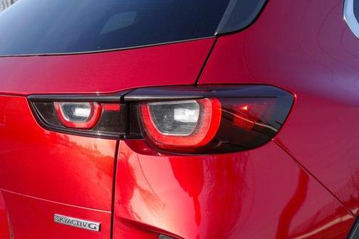 2024 Mazda CX-50 2.5 S Preferred Package