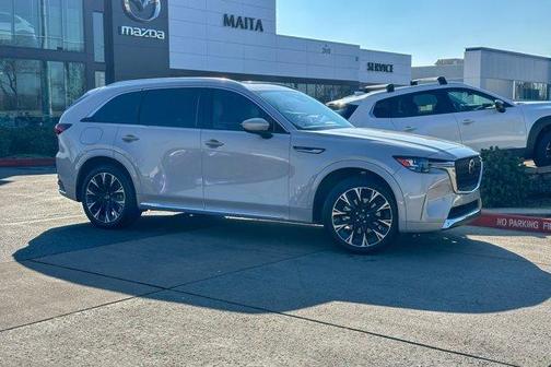 2024 Mazda CX-90 PHEV Premium Plus