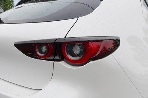 Snowflake White Pearl 2026 Mazda Mazda3 2.5 S