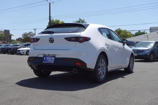 Snowflake White Pearl 2026 Mazda Mazda3 2.5 S